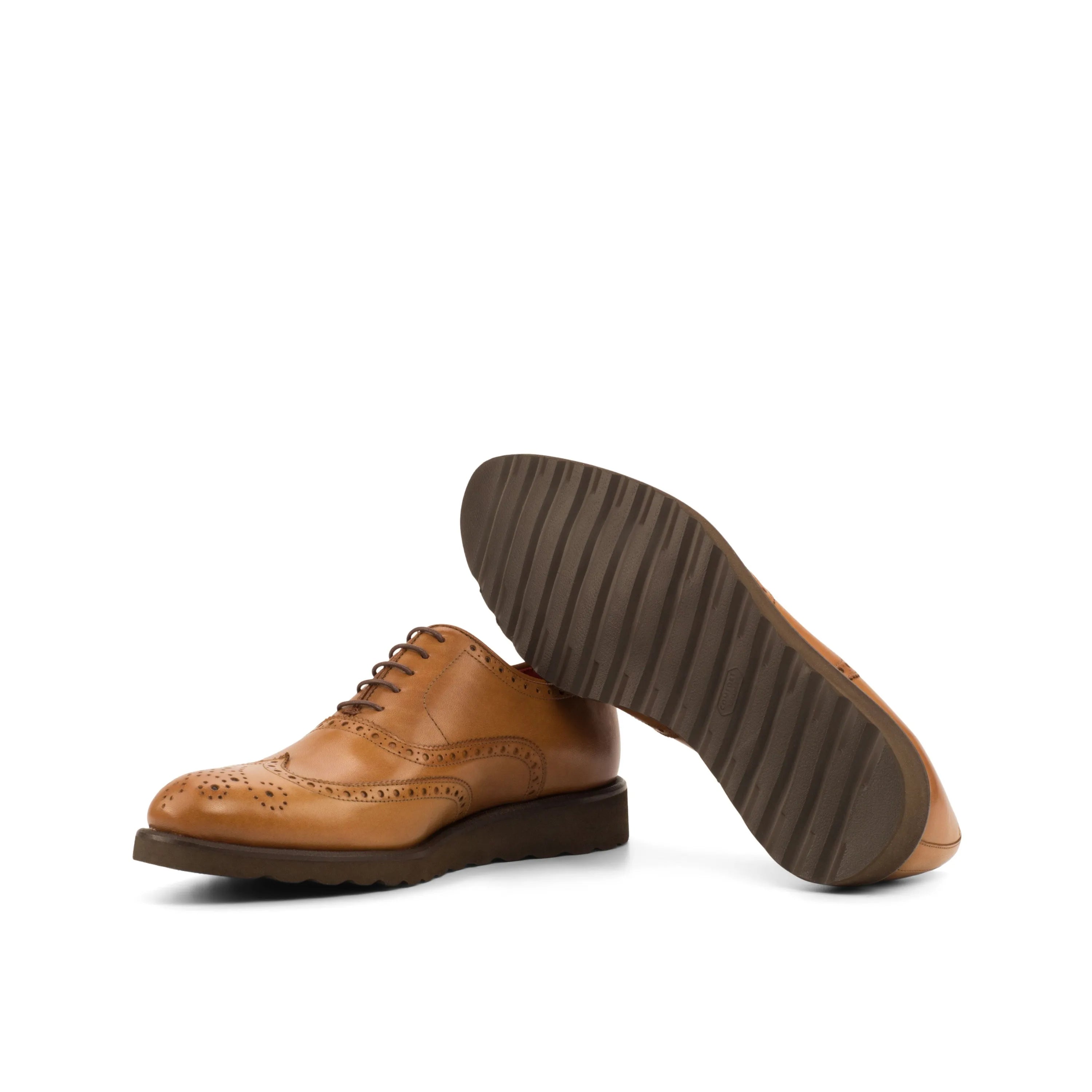 Tan leather FB02 full brogue shoes with hand-painted patina