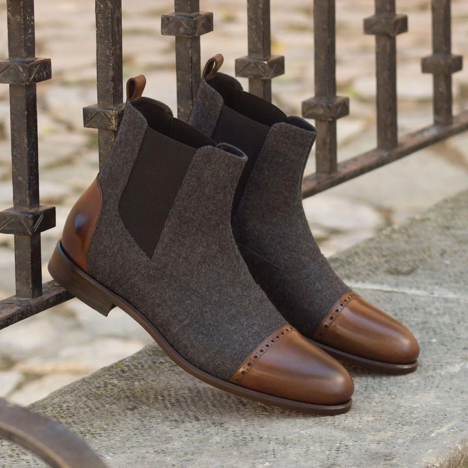 Sandos Chelsea Boot II two-tone leather and wool Chelsea boots
