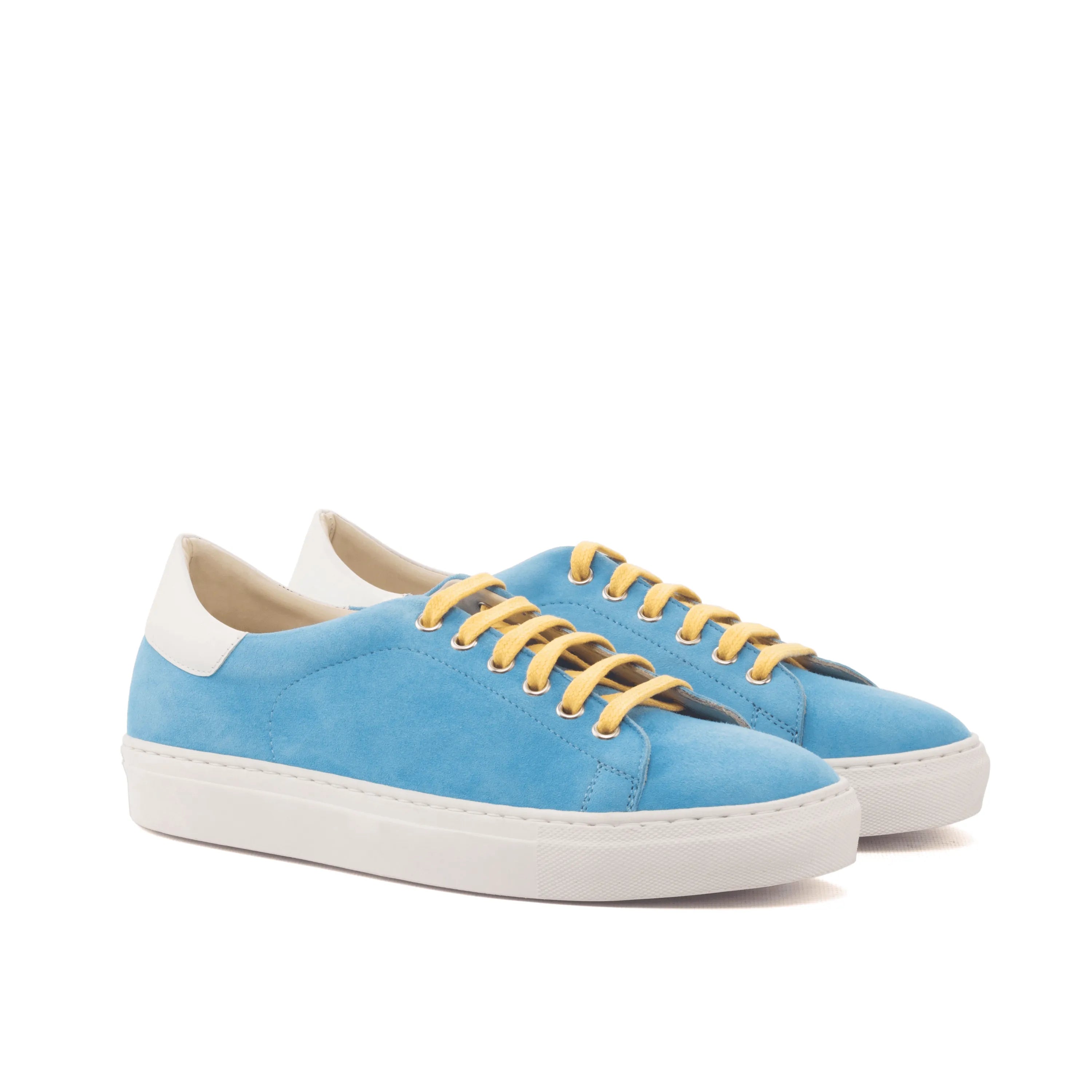 Usainit Trainer Sneaker II in blue suede with yellow laces