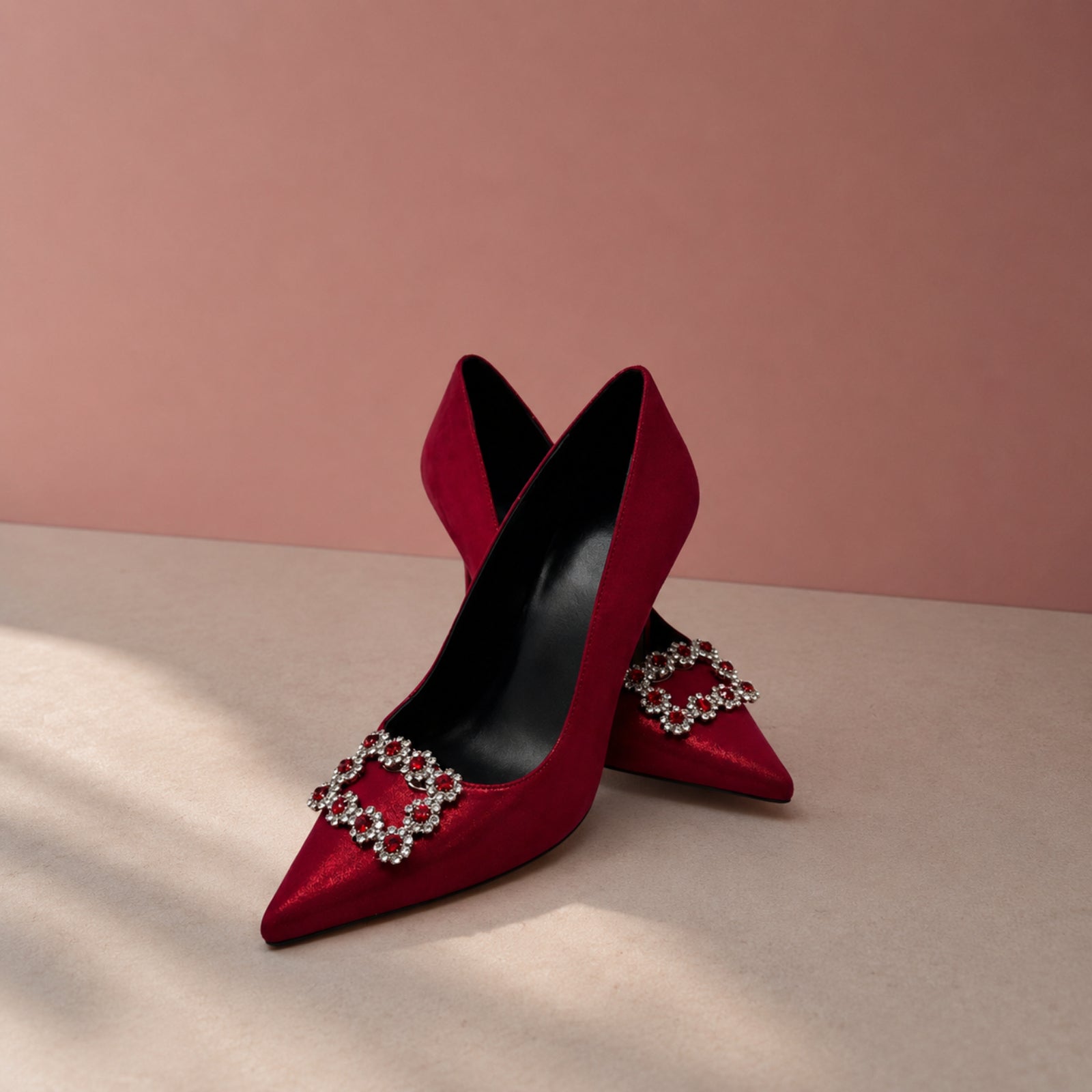 Almas Pumps