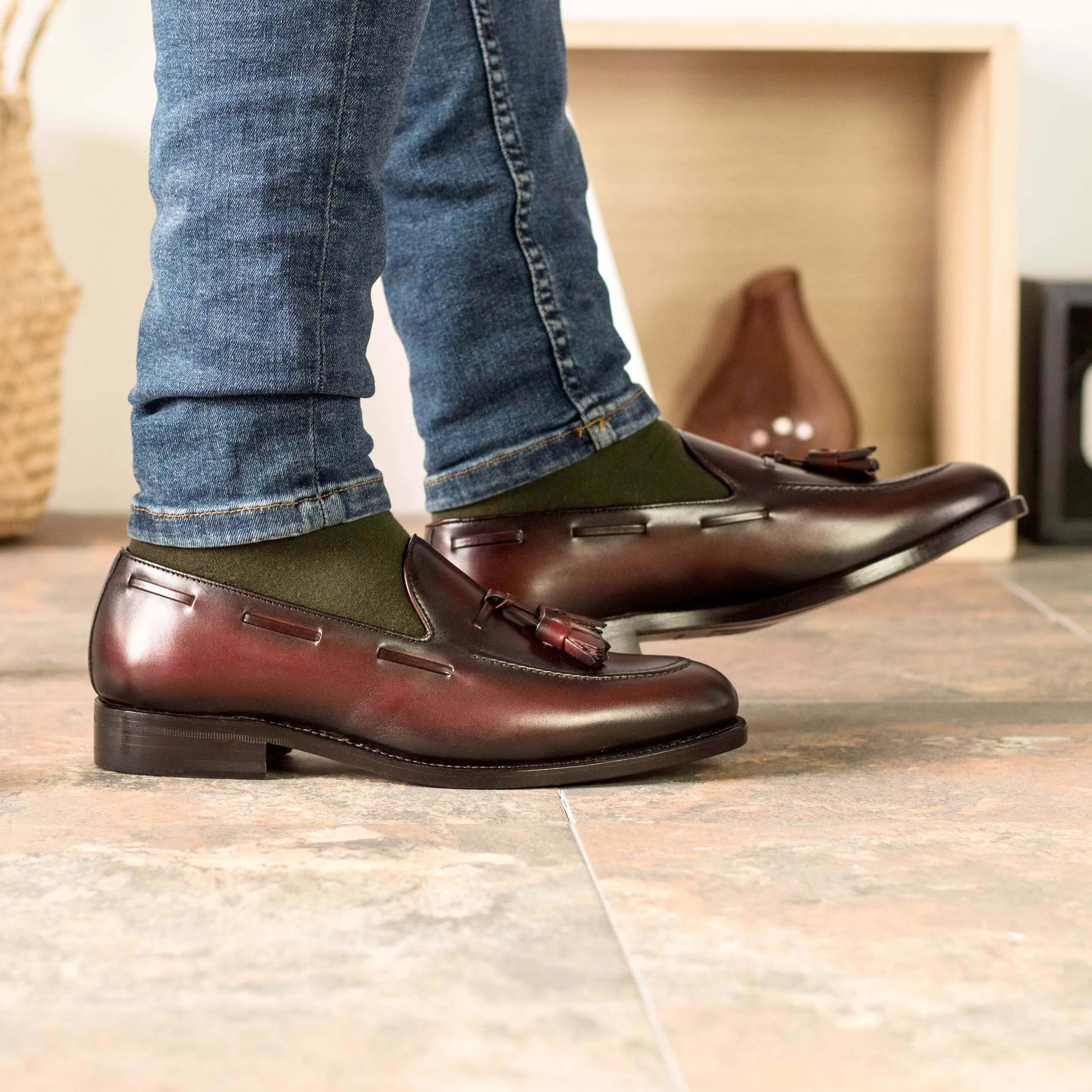 Colorado loafers in burgundy leather with tassels, fast lane style