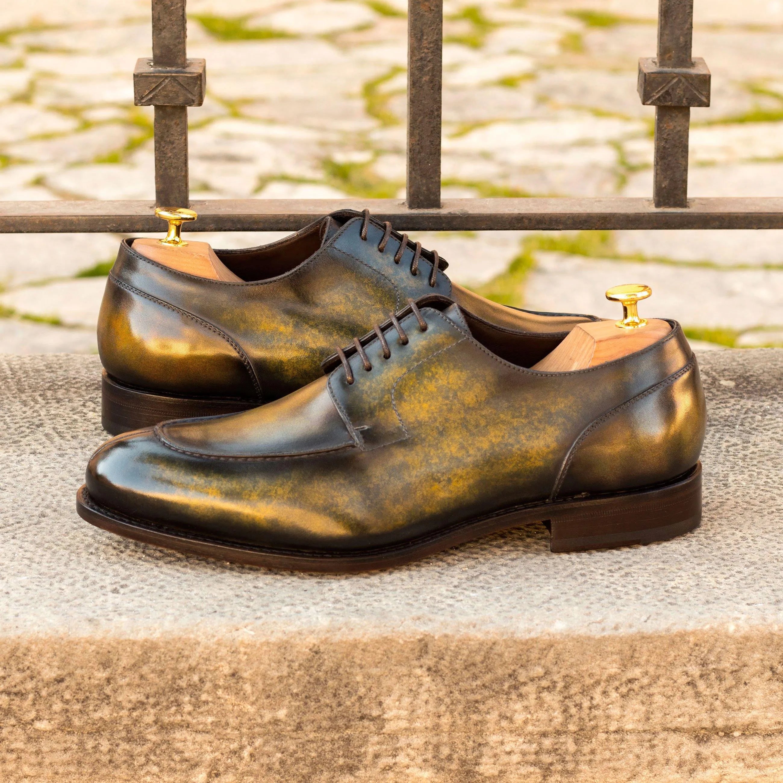 Timadeias patina derby split toe two-toned leather dress shoes