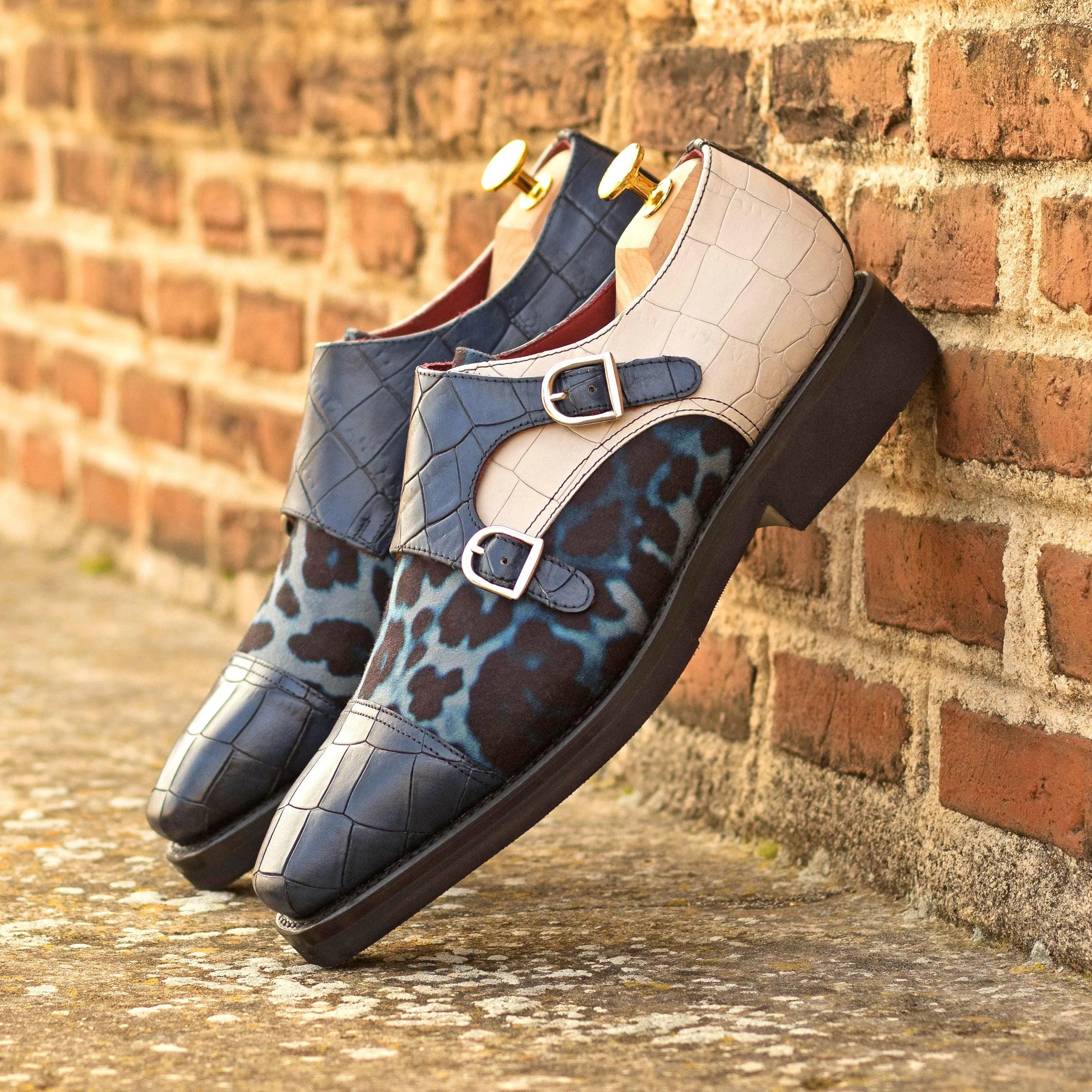 Tuin Double Monk two-tone leather double monk strap shoes