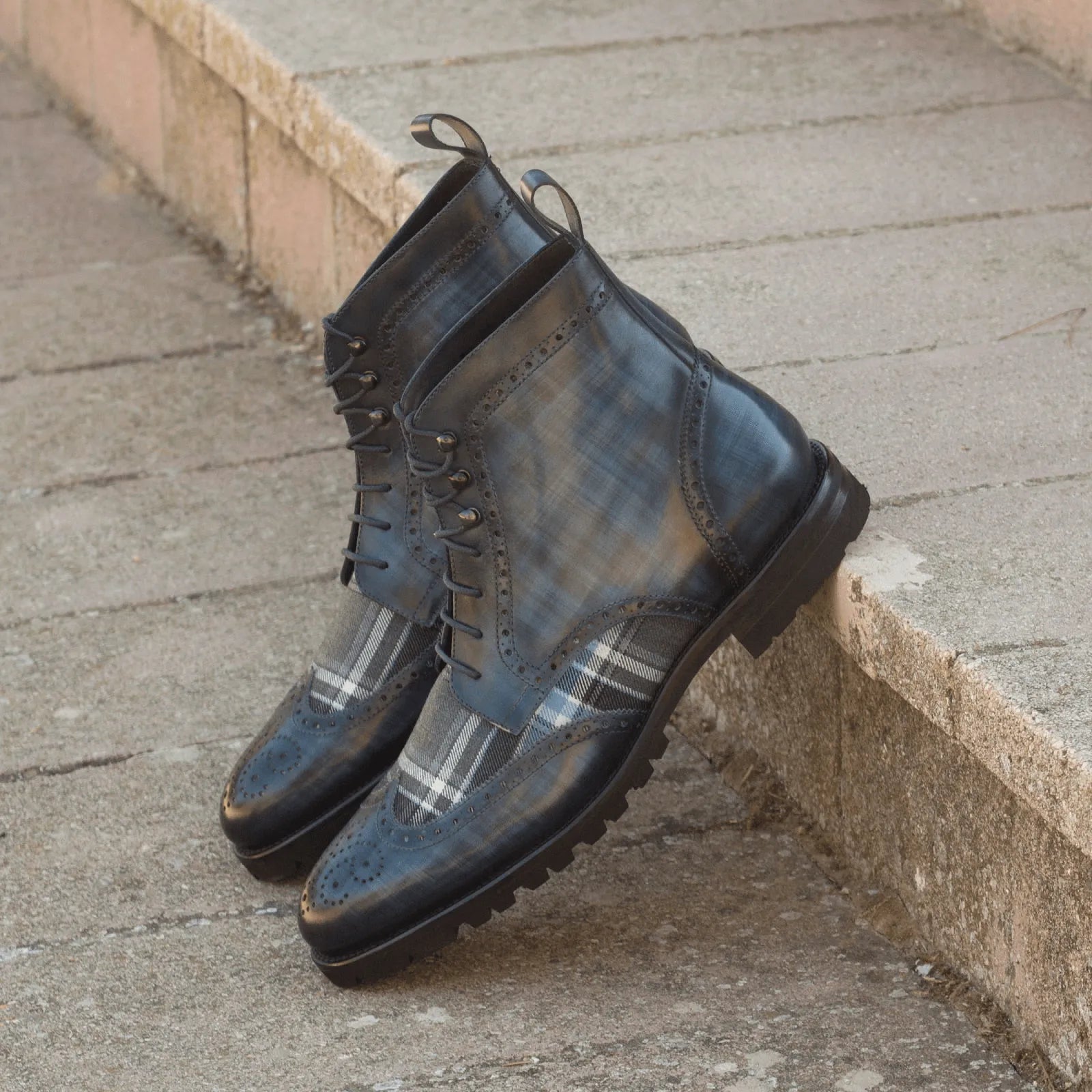 Zeno military brogue patina boots in blue plaid leather